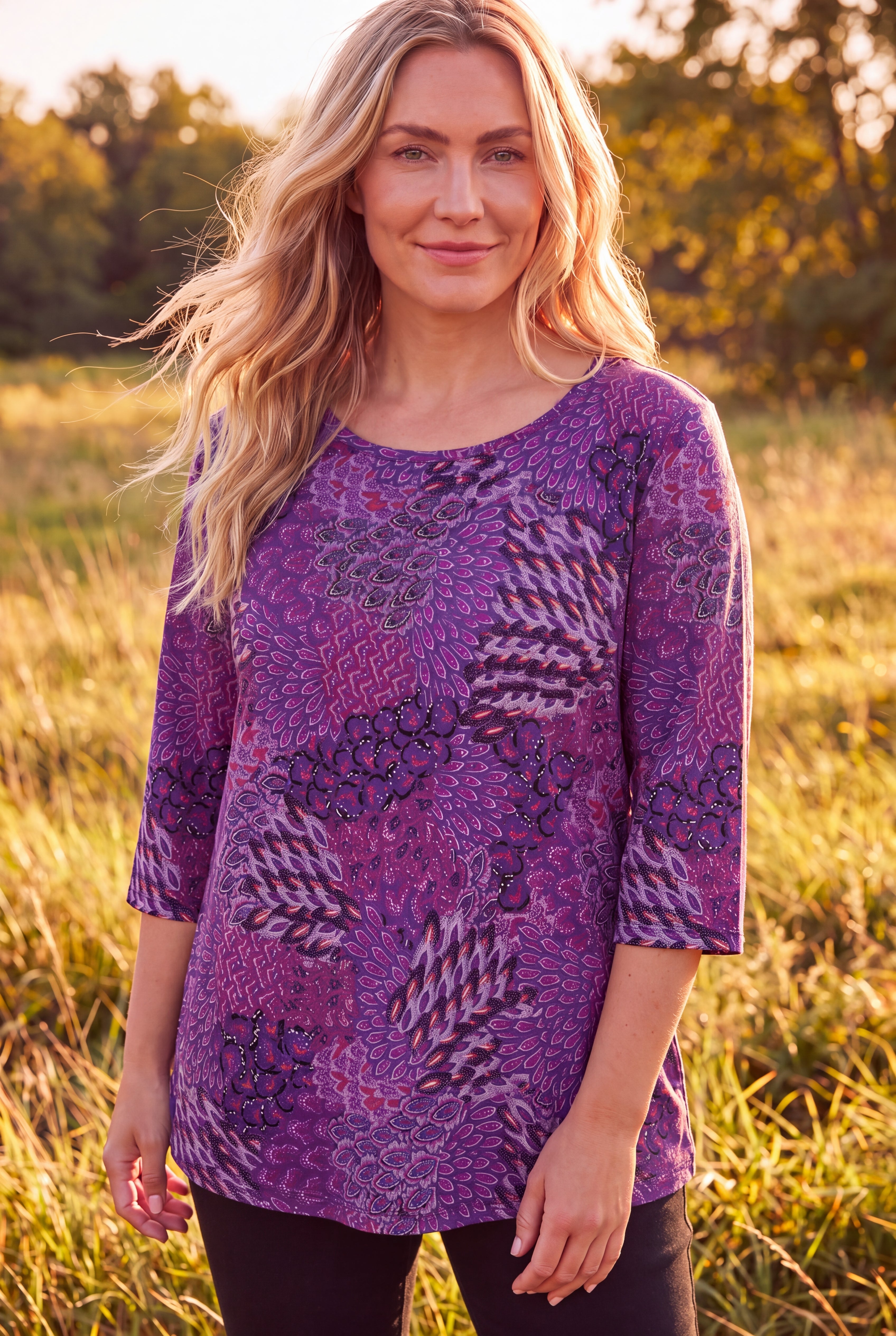 Suprema&reg; Feather Together Tee image number 0