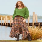Cozy V-Neck Pullover Sweater image number 4