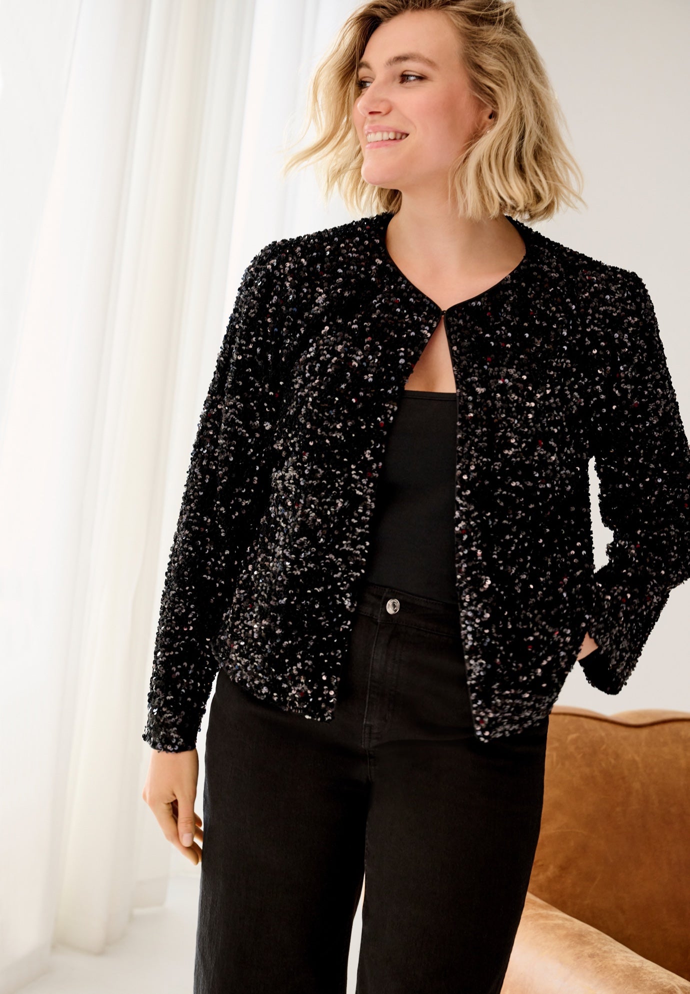 Sequin Boxy 1-Hook Jacket image number 0