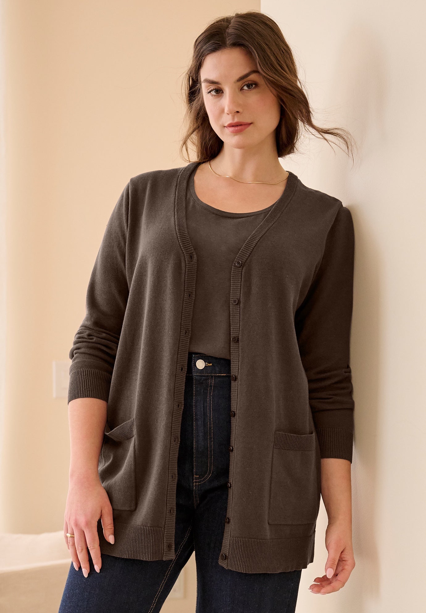 Stretch Knit Jersey Scoopneck Sleeveless Tank image number 3