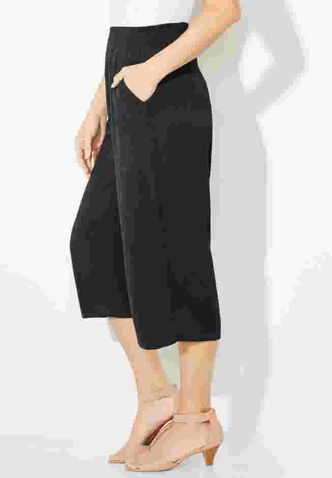 Gauze Pull-On Capri image number 2