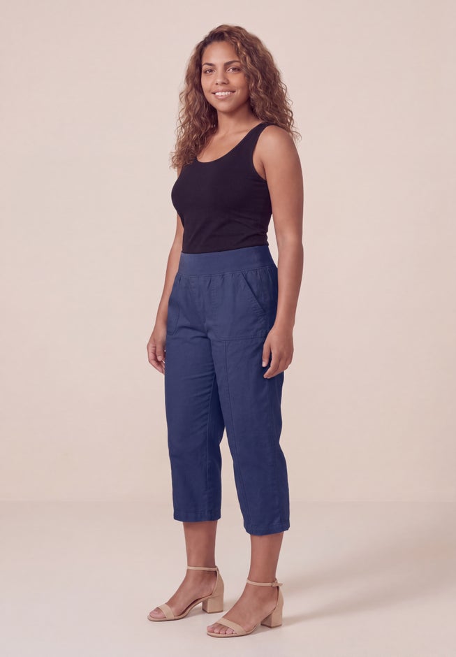 Stretch Knit Waist Cargo Capri image number 1