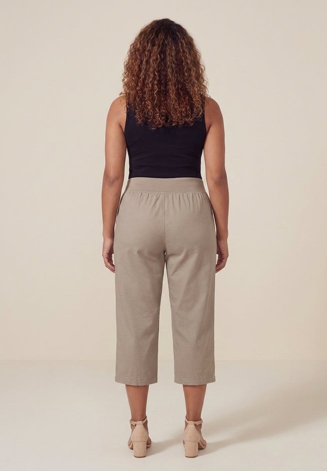Stretch Knit Waist Cargo Capri image number 1