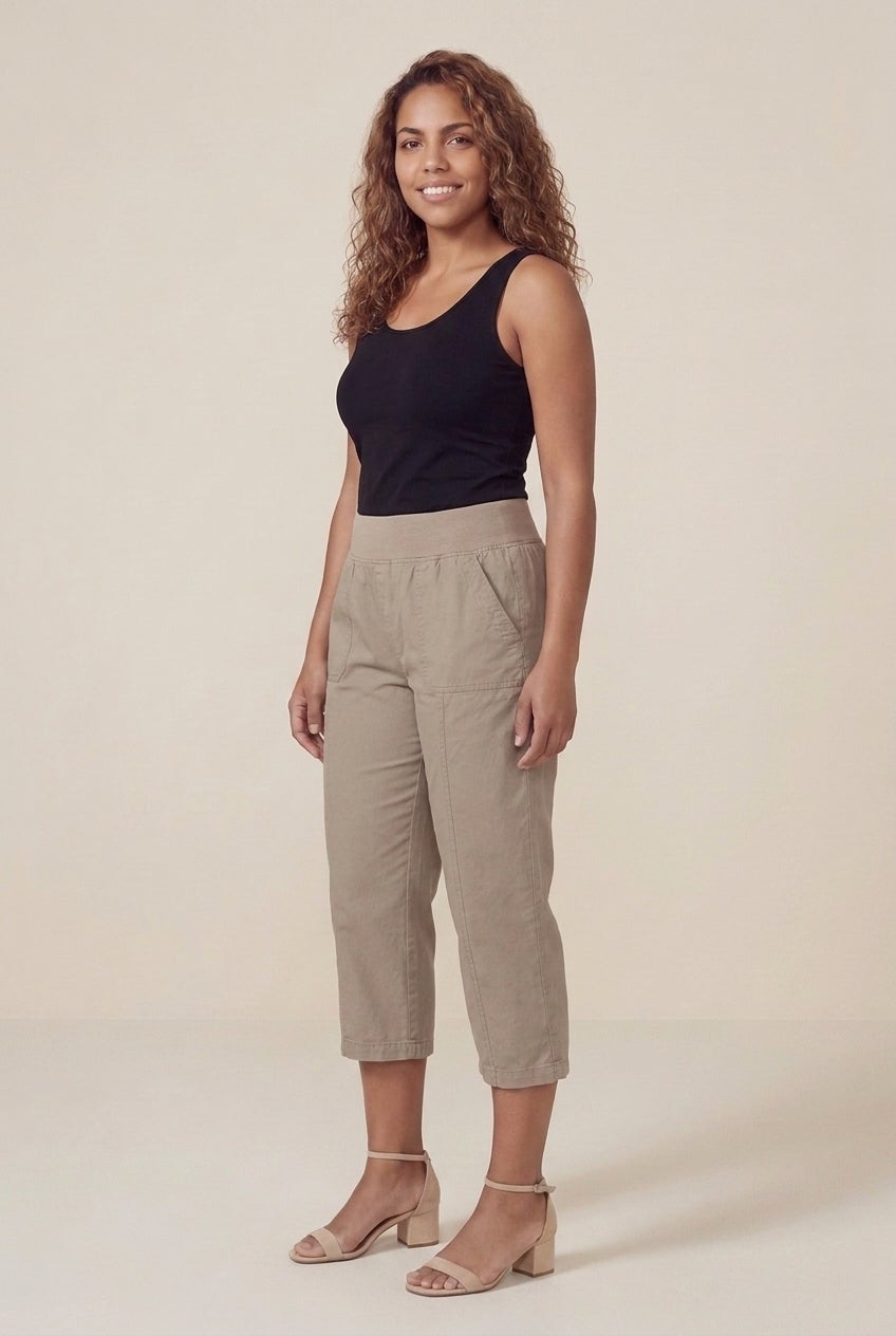 Stretch Knit Waist Cargo Capri image number 2