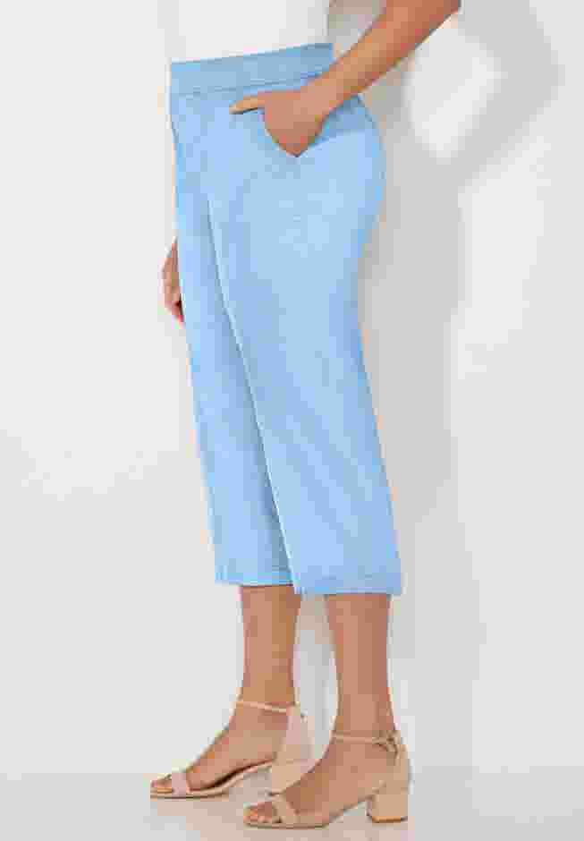Stretch Knit Waist Cargo Capri image number 2