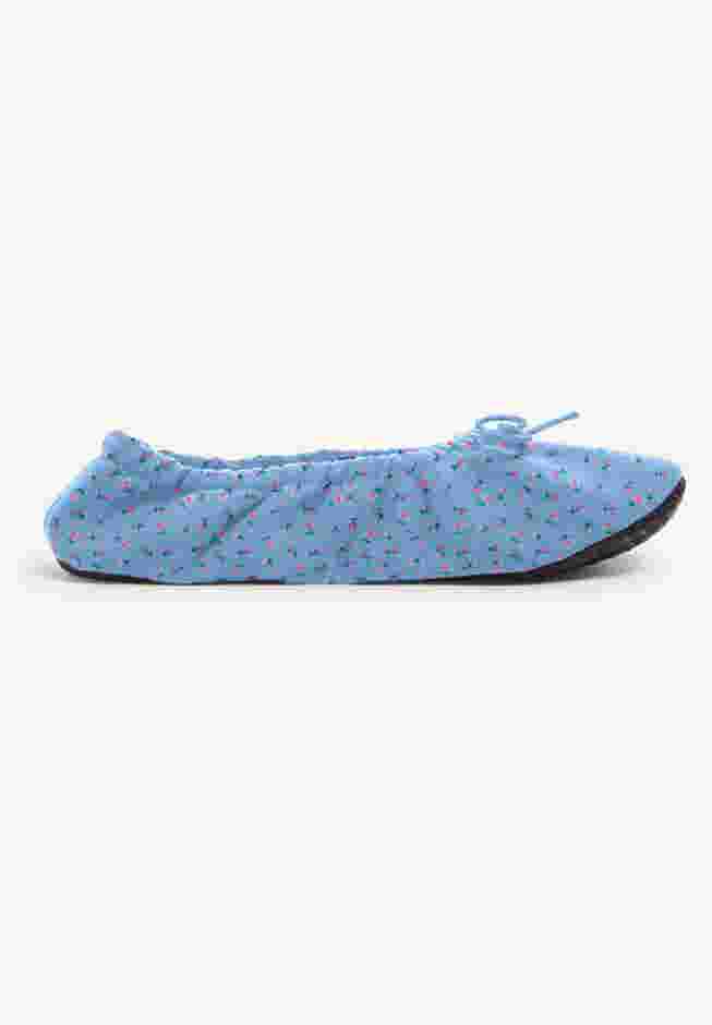 Dreams & Co.® Knit Ballerina Slipper image number 3