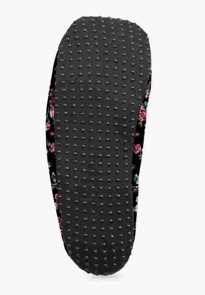 Dreams & Co.® Knit Ballerina Slipper image number 2