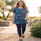 Easy Fit Short Sleeve Scoopneck Tunic image number 1