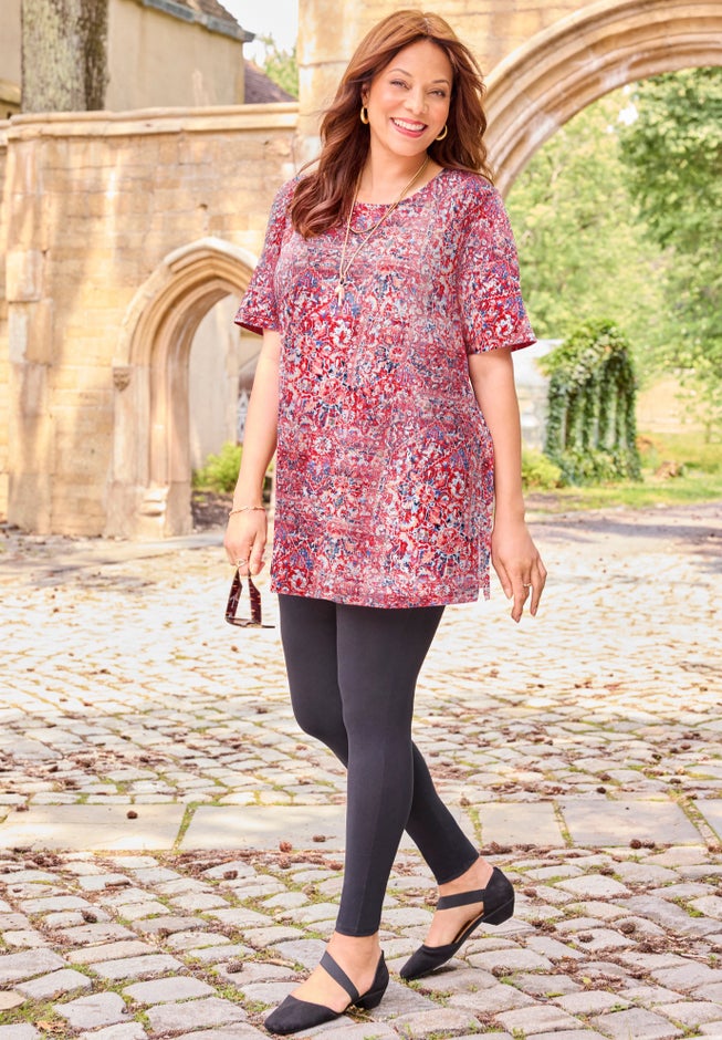 Easy Fit Short Sleeve Scoopneck Tunic image number 1