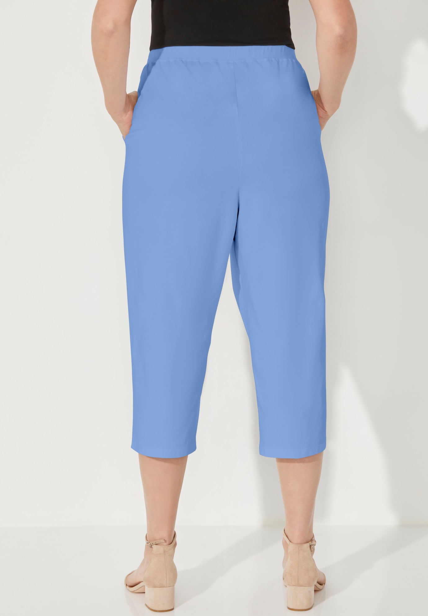 Suprema&reg; Capri (With Pockets) image number 2