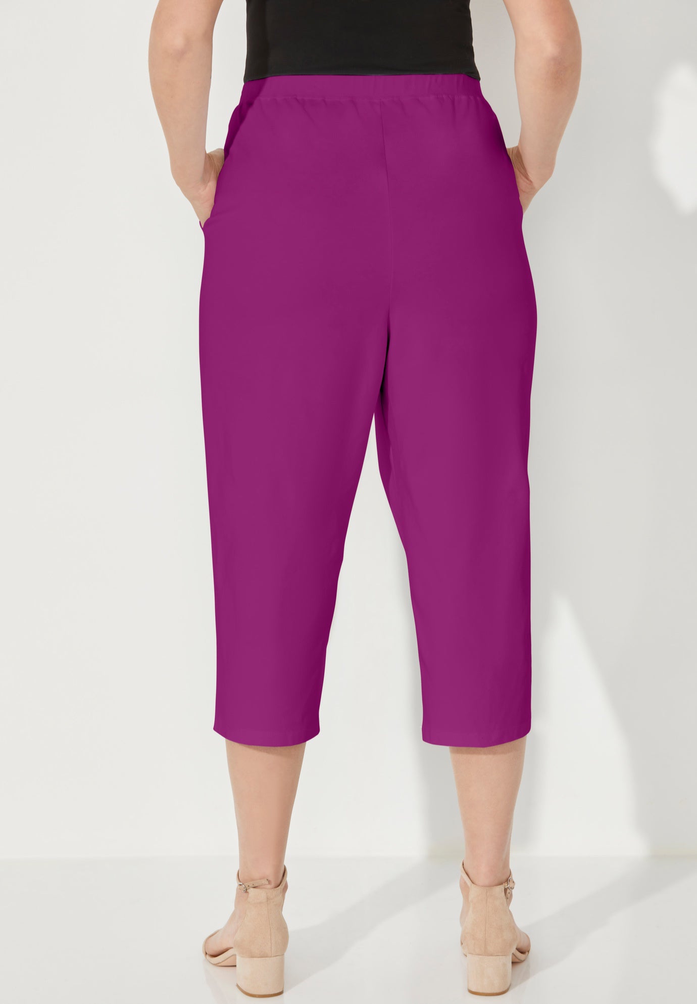Suprema&reg; Capri (With Pockets) image number 3