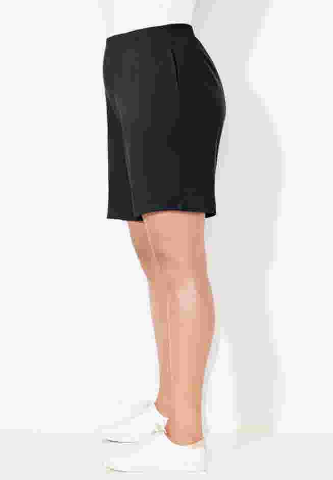 Suprema® Short image number 2