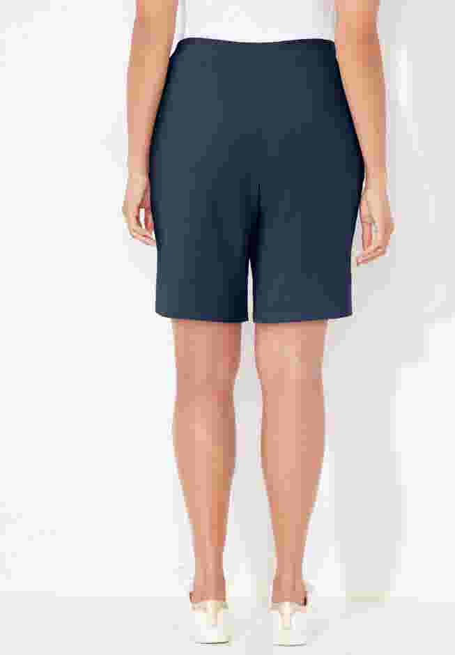 Suprema® Short image number 1