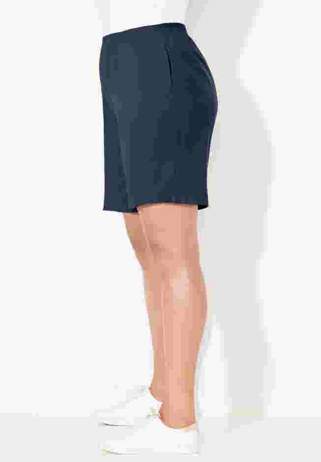 Suprema® Short image number 2