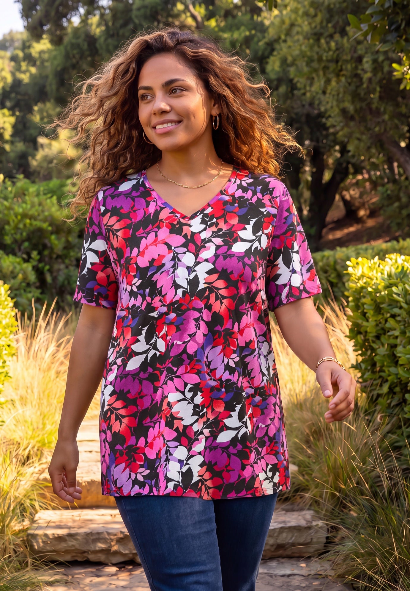 Easy Fit Short Sleeve V-Neck Tunic image number 0
