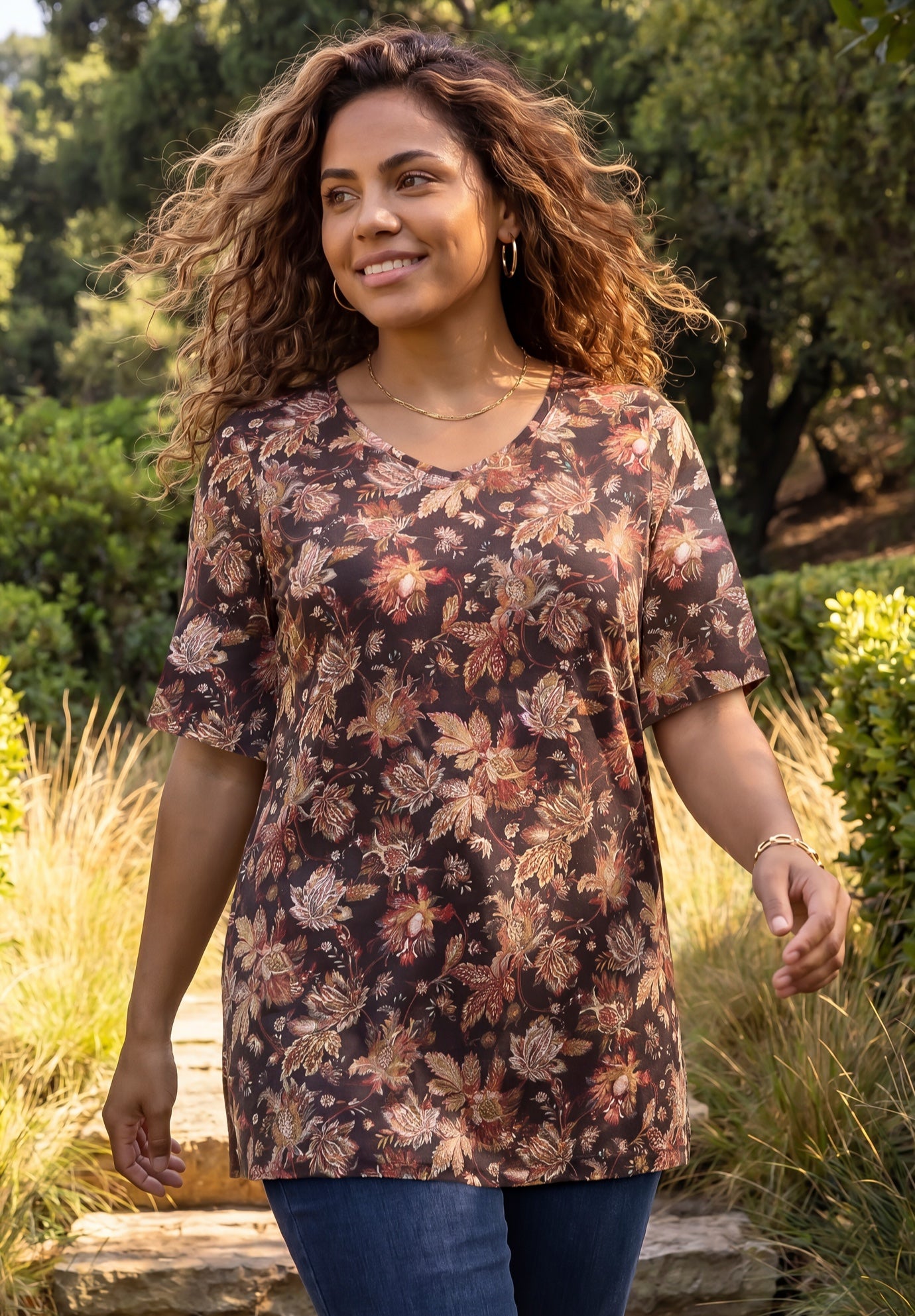 Easy Fit Short Sleeve V-Neck Tunic image number 0