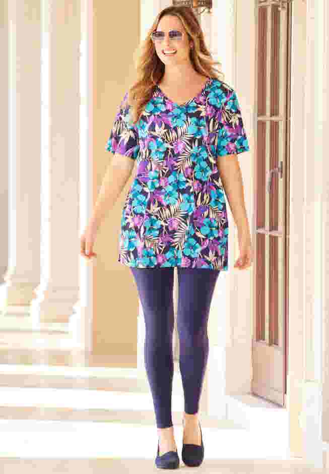 Easy Fit Short Sleeve V-Neck Tunic image number 4