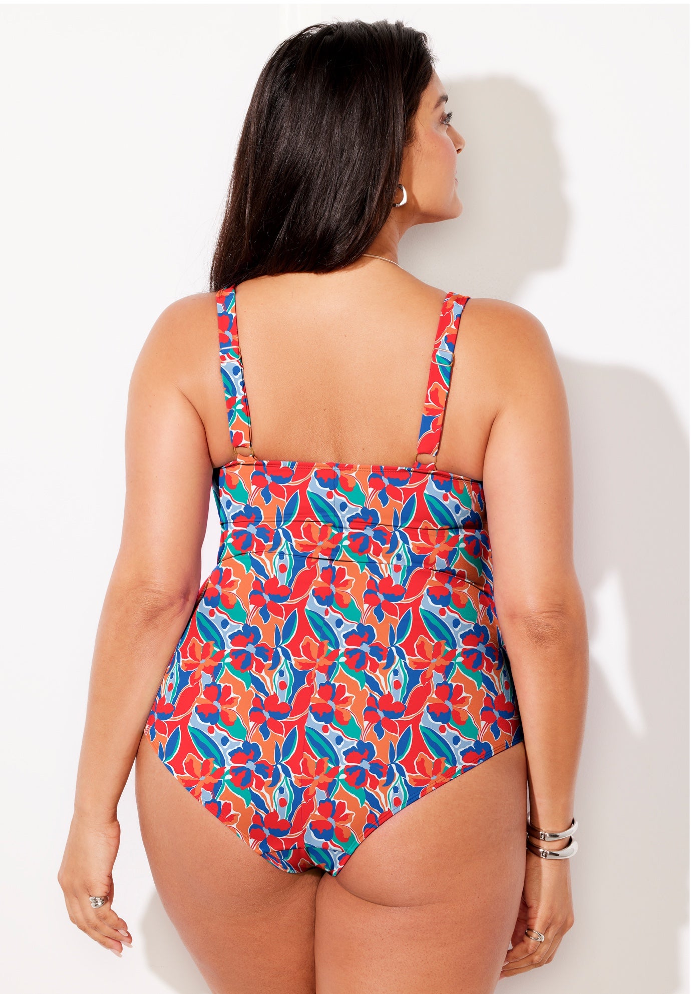 Ruched Twist Front One Piece Swimsuit image number 4