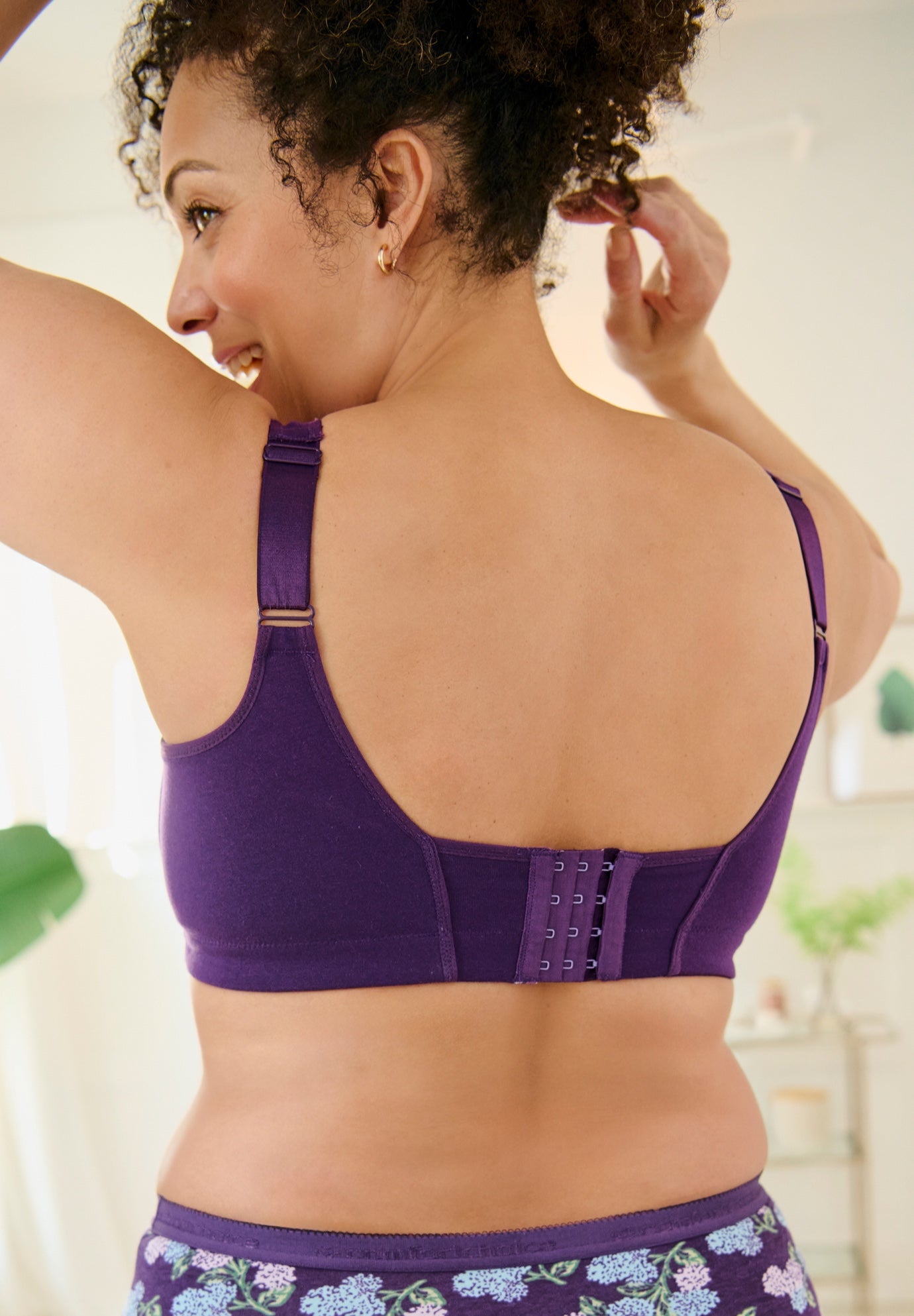 Exclusive Patented Custom Fit Full Coverage Bra image number 1