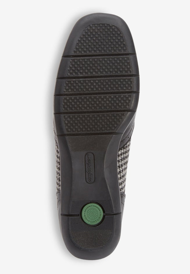 The Aster Slip On Flat image number 2