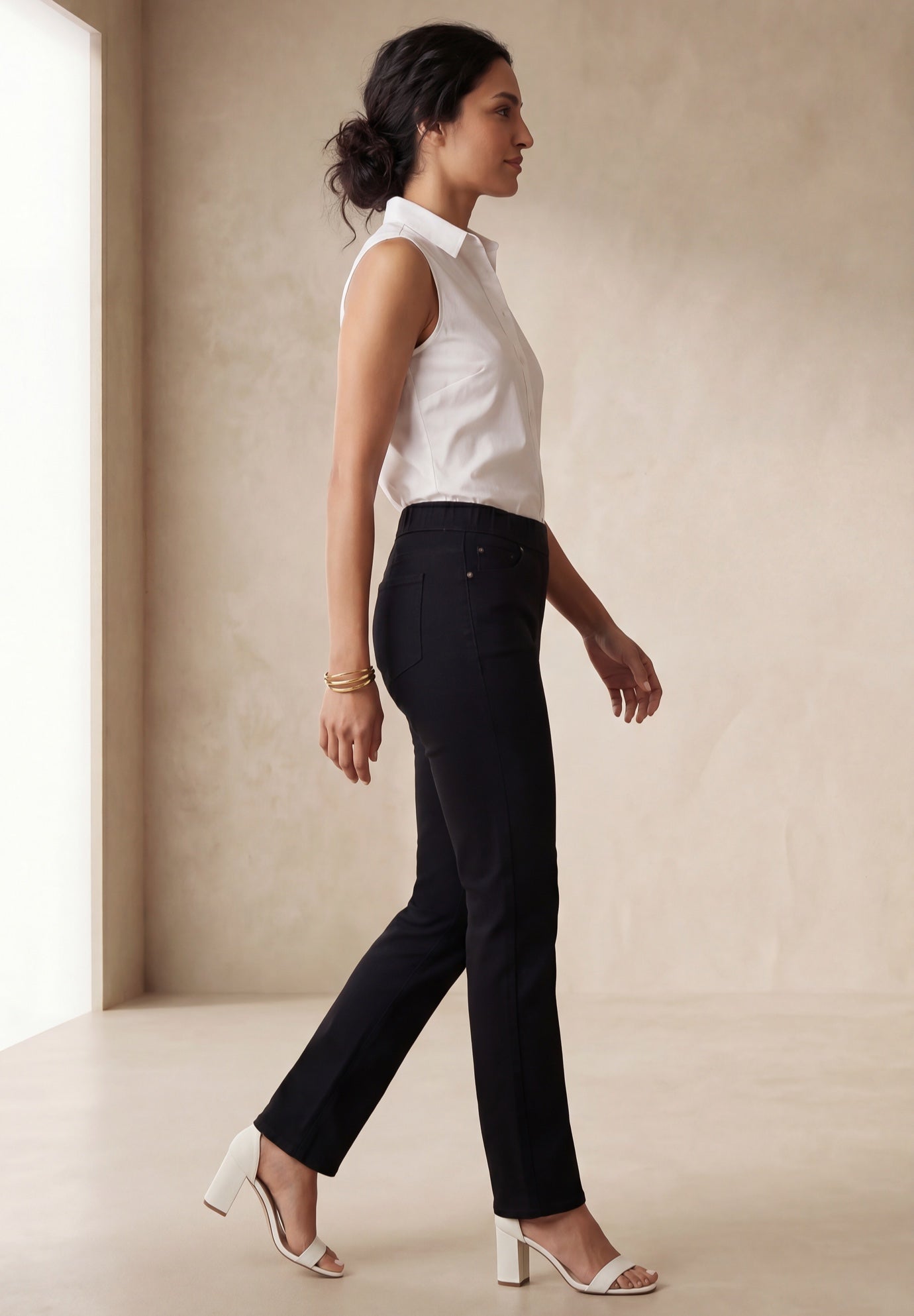 Comfort Waist Stretch Denim Straight-Leg Jean image number 1