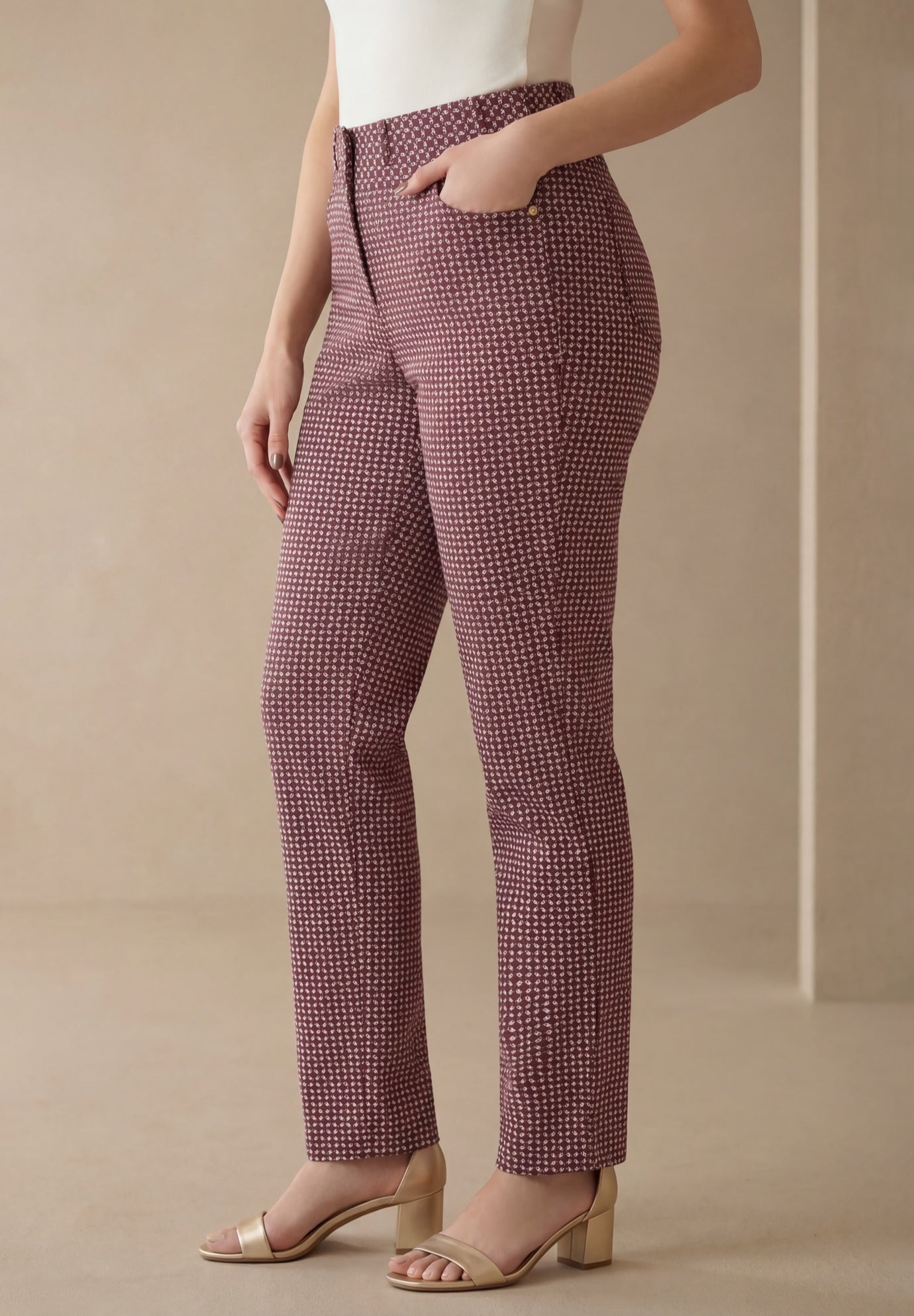 Comfort Waist Stretch Denim Straight-Leg Jean image number 2