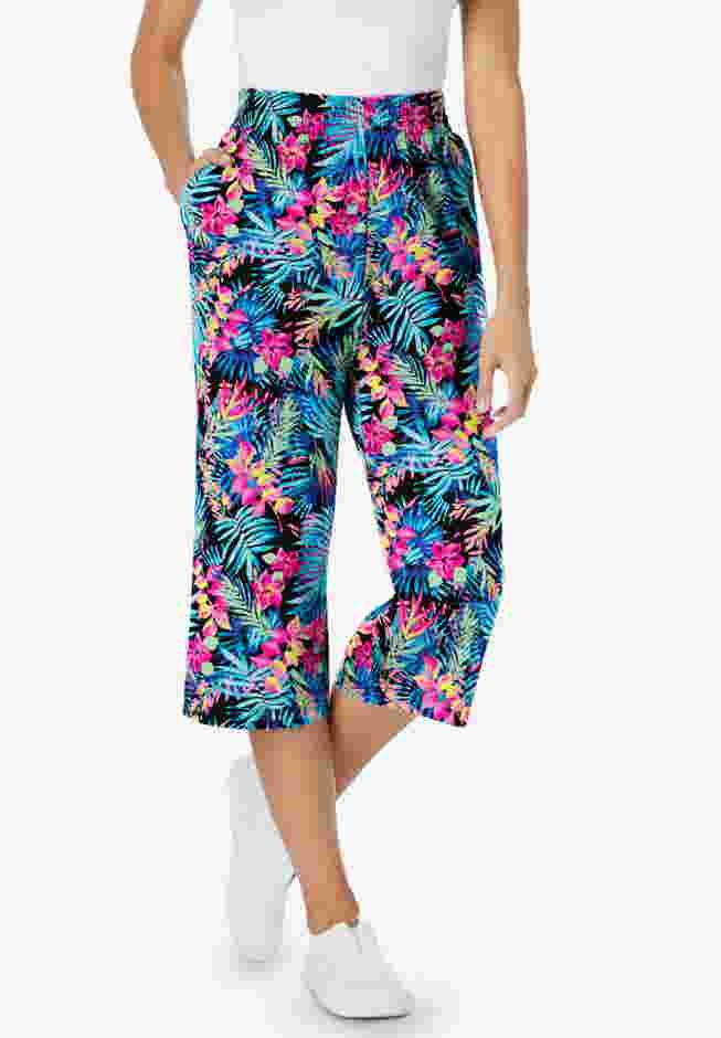 Womens Plus-Size Elastic-Waist Pull-On Knit Pocket Capri Pants image number 4