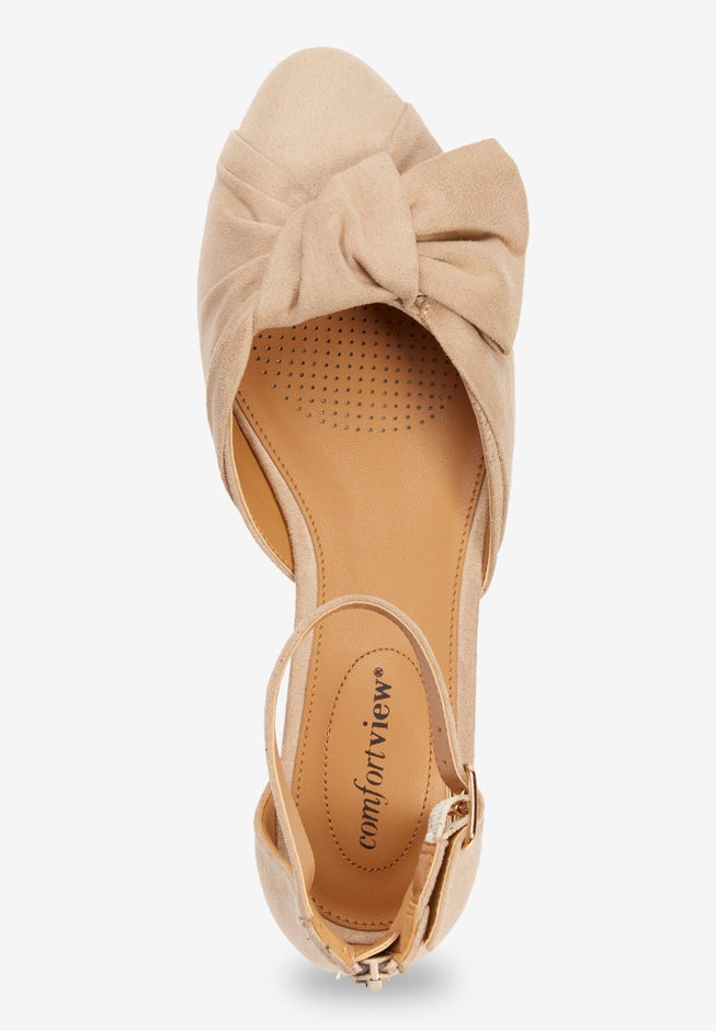 The Sadie Flat By Comfortview image number null