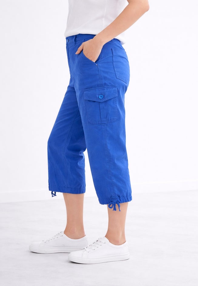 Mid-Rise Stretch Cotton Cargo Capris image number 1