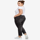 Mid-Rise Stretch Boyfriend Jeans image number null