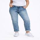 Mid-Rise Stretch 5-Pocket Relaxed Fit Boyfriend Jeans image number null