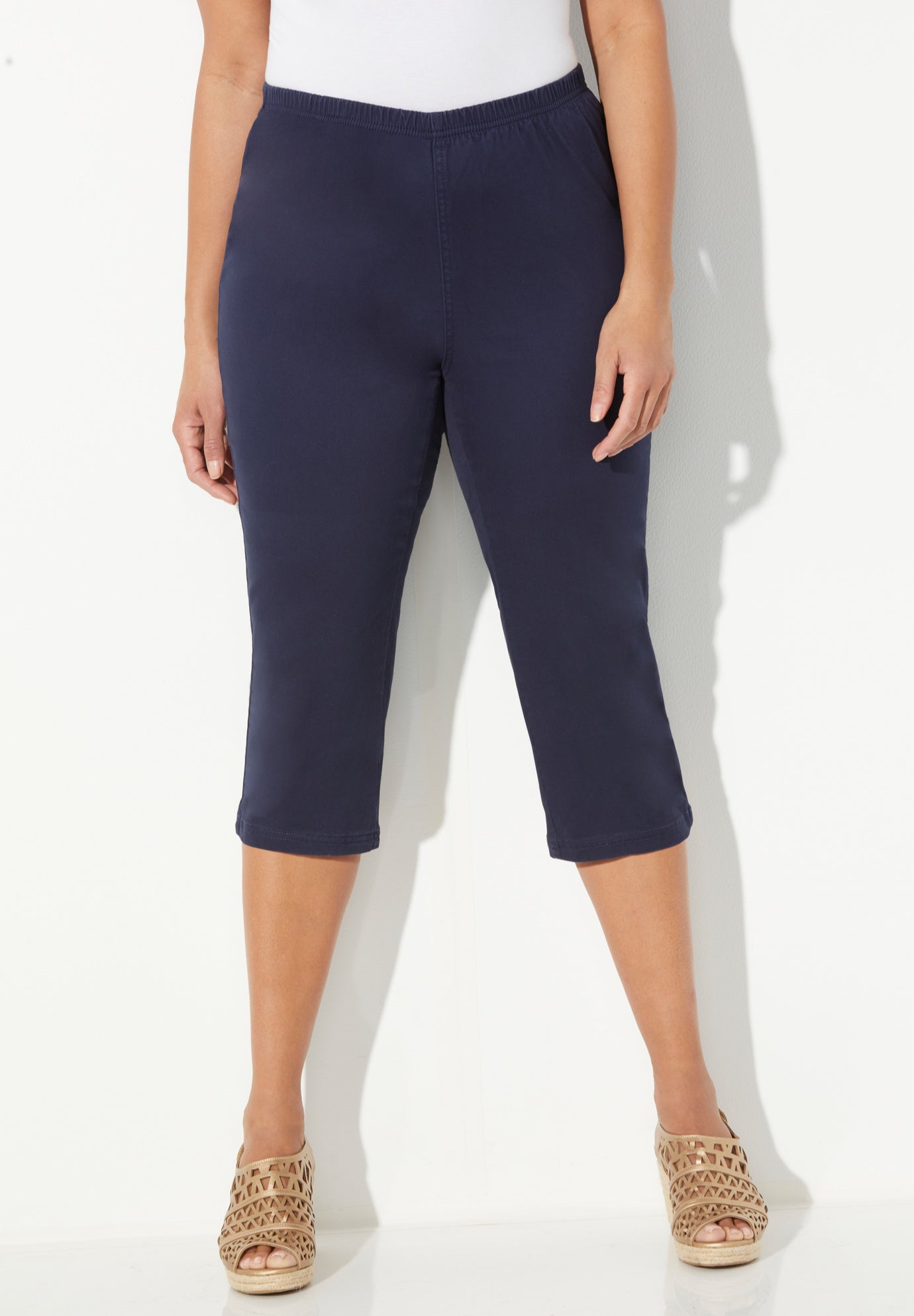 Everyday Cotton Twill Capri image number 0