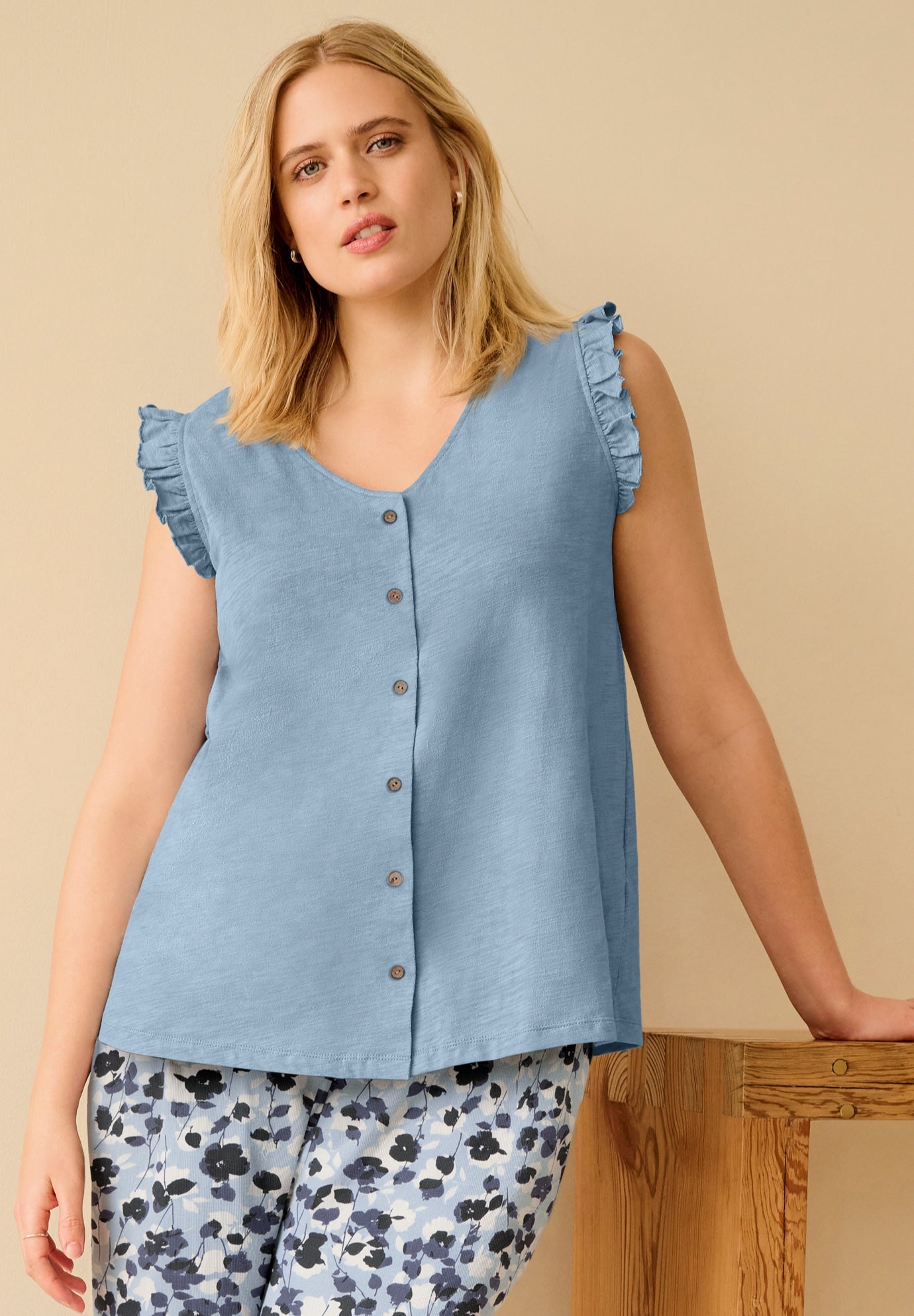 Button-Front Ruffle Sleeve Tank image number 0