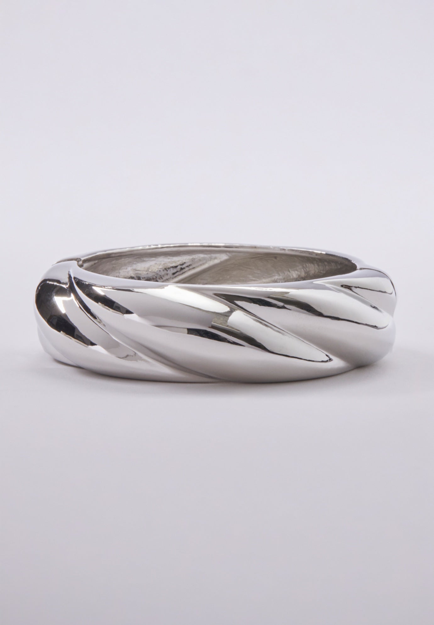 Twisted Chunky Bangle image number 0