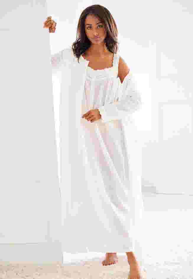 Long 2-Piece Cabbage-Rose Peignoir Set image number 6