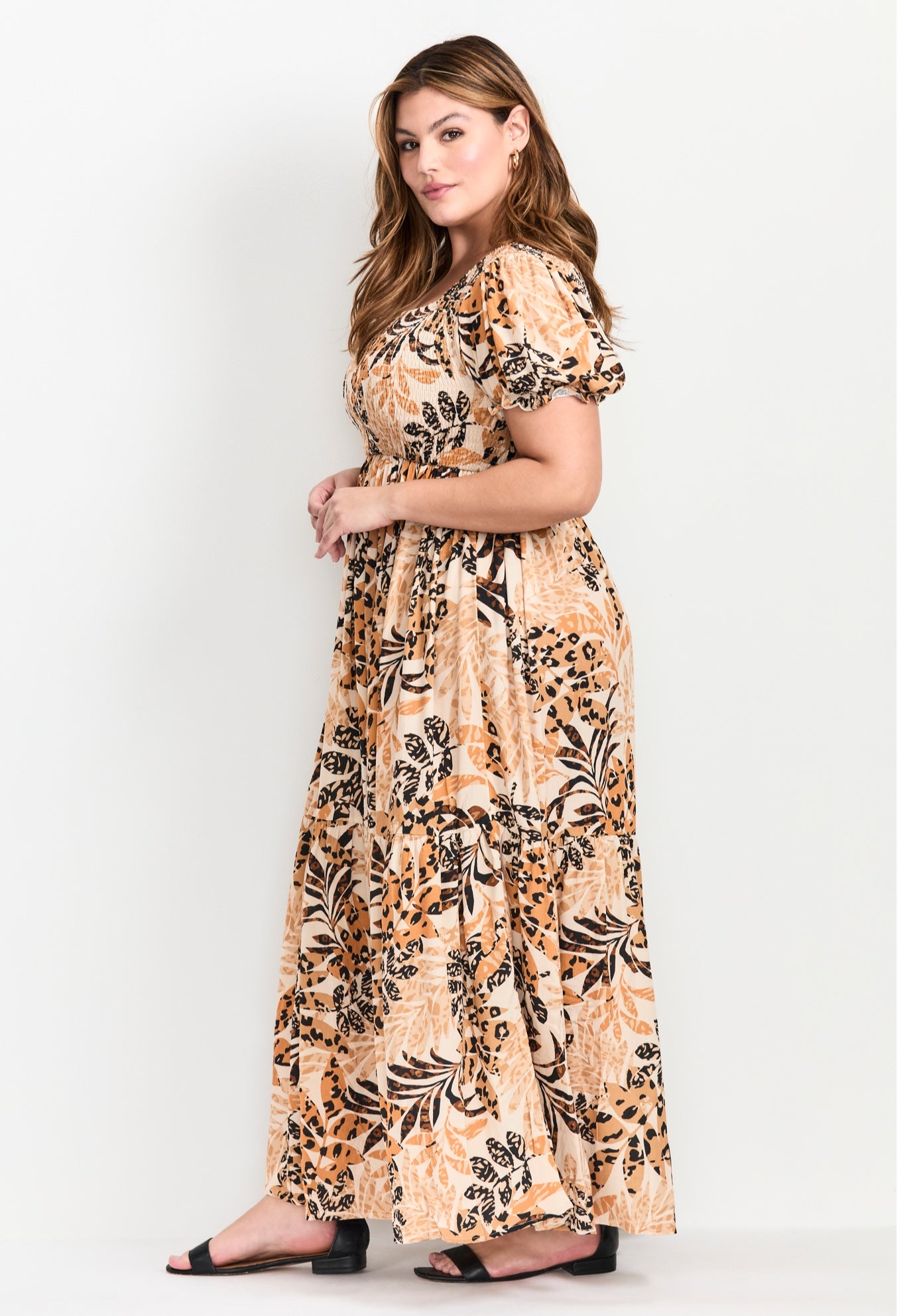 Sophia Shirred Bodice Maxi Dress image number 2