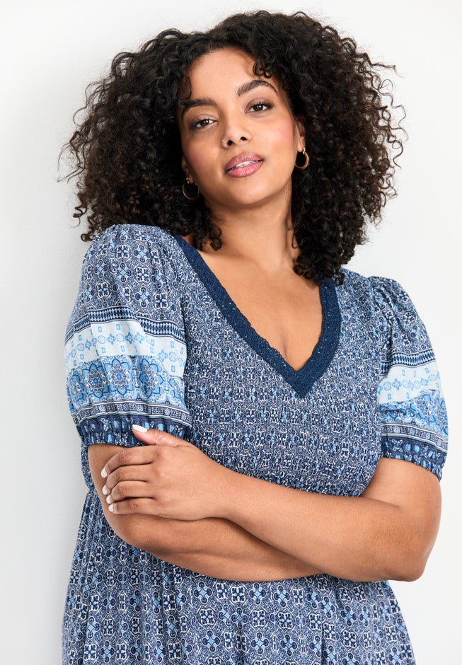 Eve Border Dress image number 3