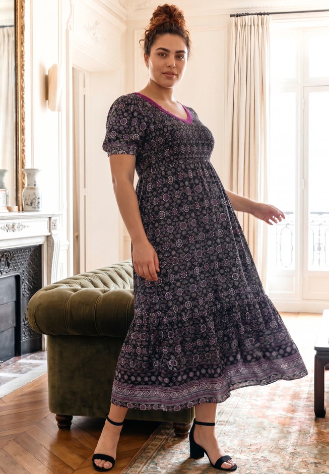 Eve Border Dress image number 1