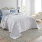 Comfort Cloud Bedspread image number null