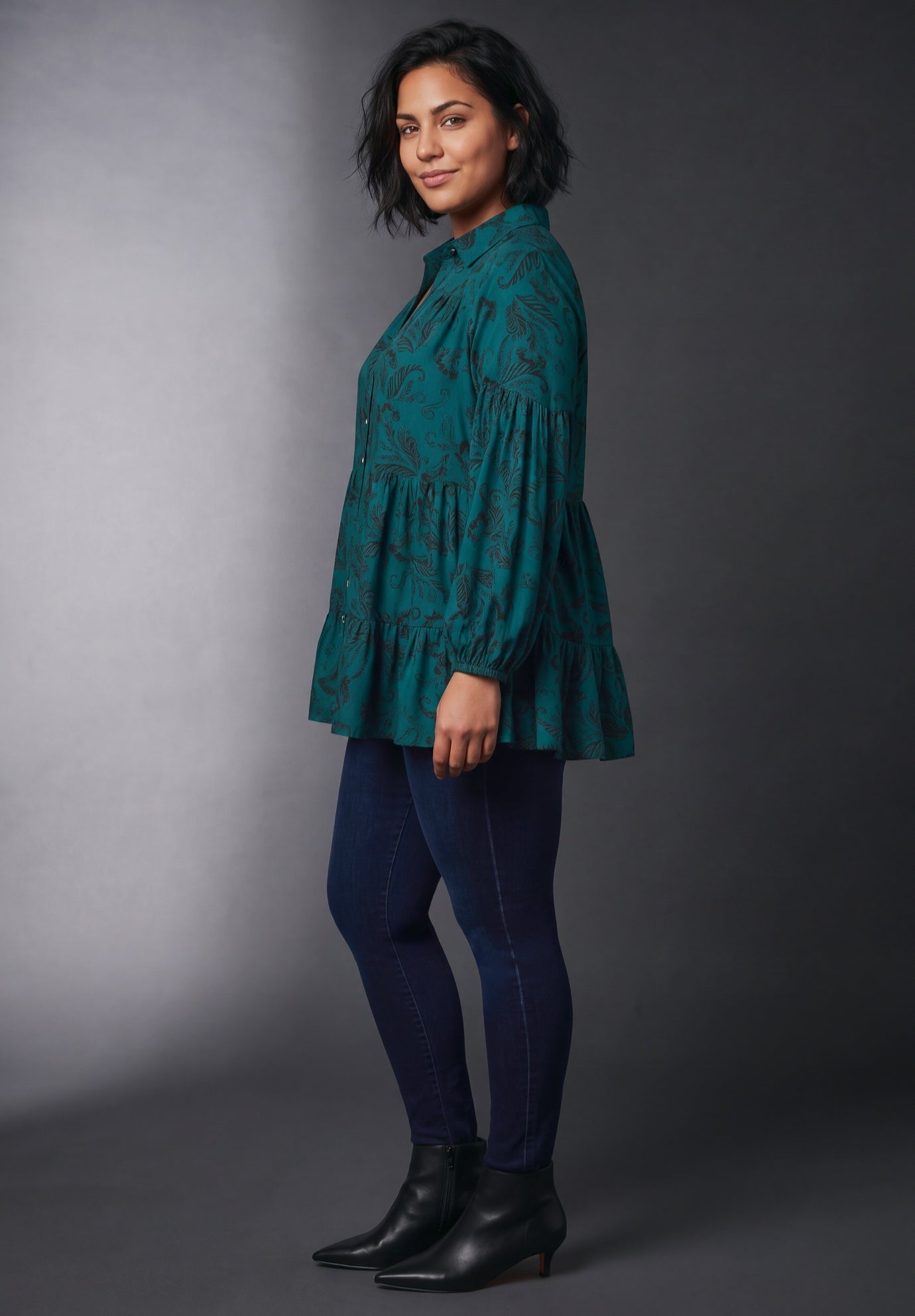 Flora Blouson Tiered Tunic image number 3