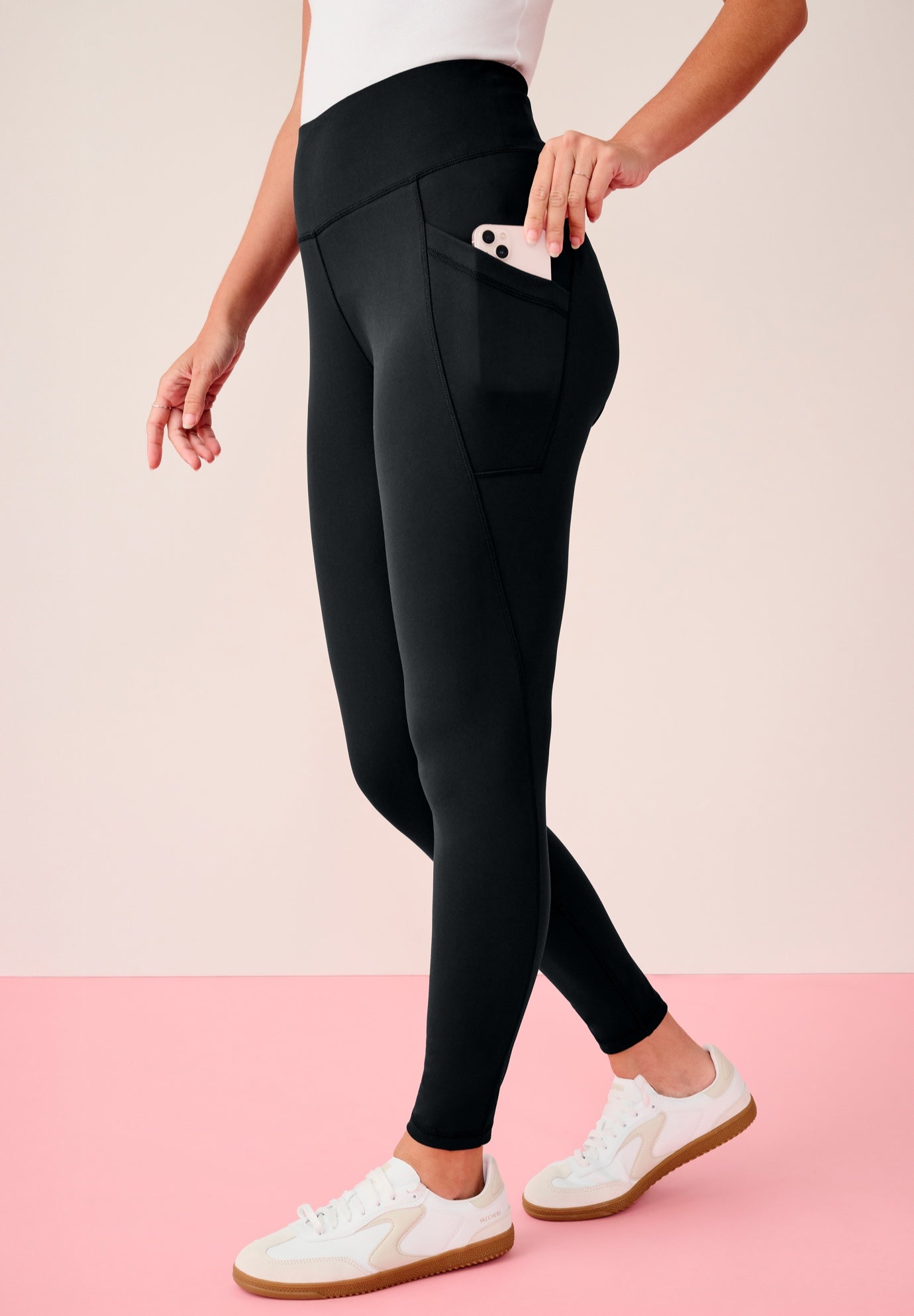 Soft Sculpt Side-Pocket Legging image number 0