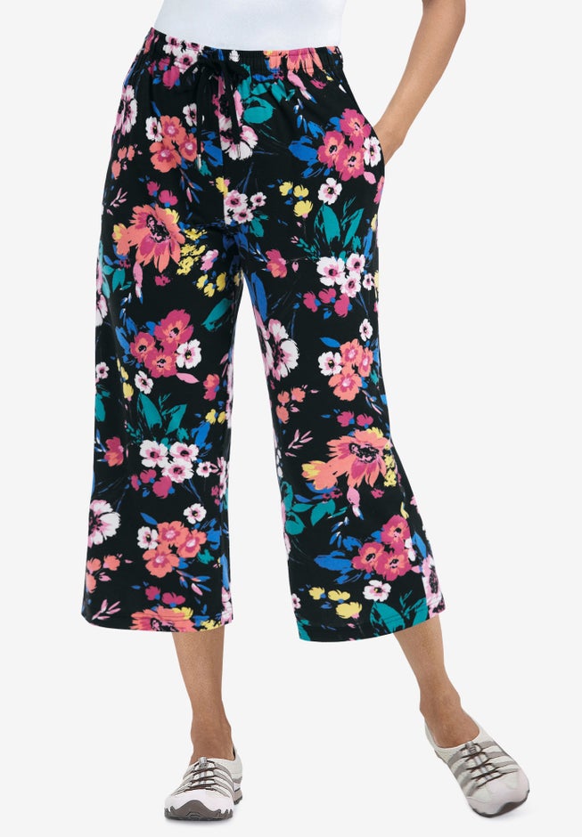 Sport-Knit Pull-On Capri Pants image number 4