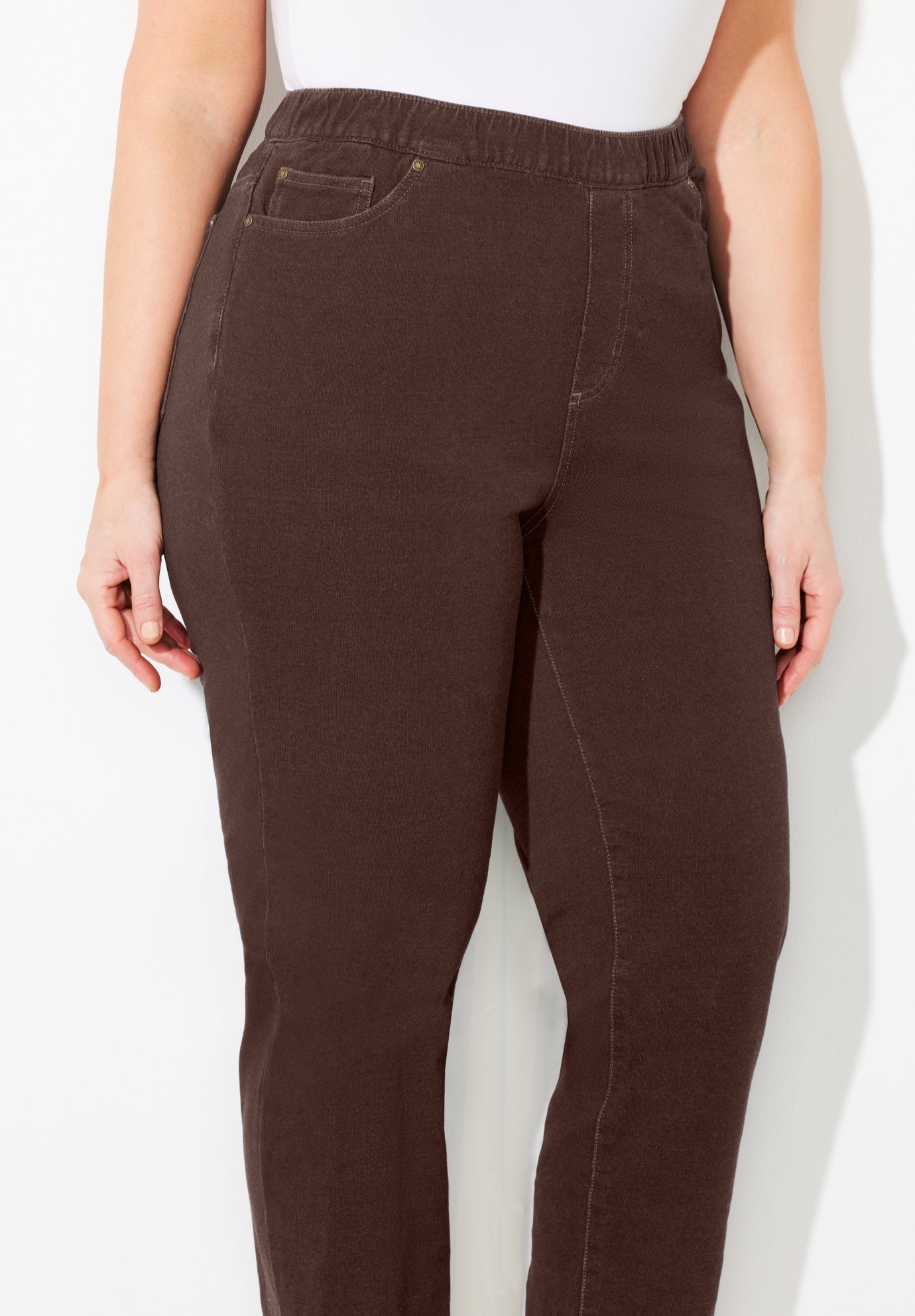 The Curvy Knit Jean image number 3