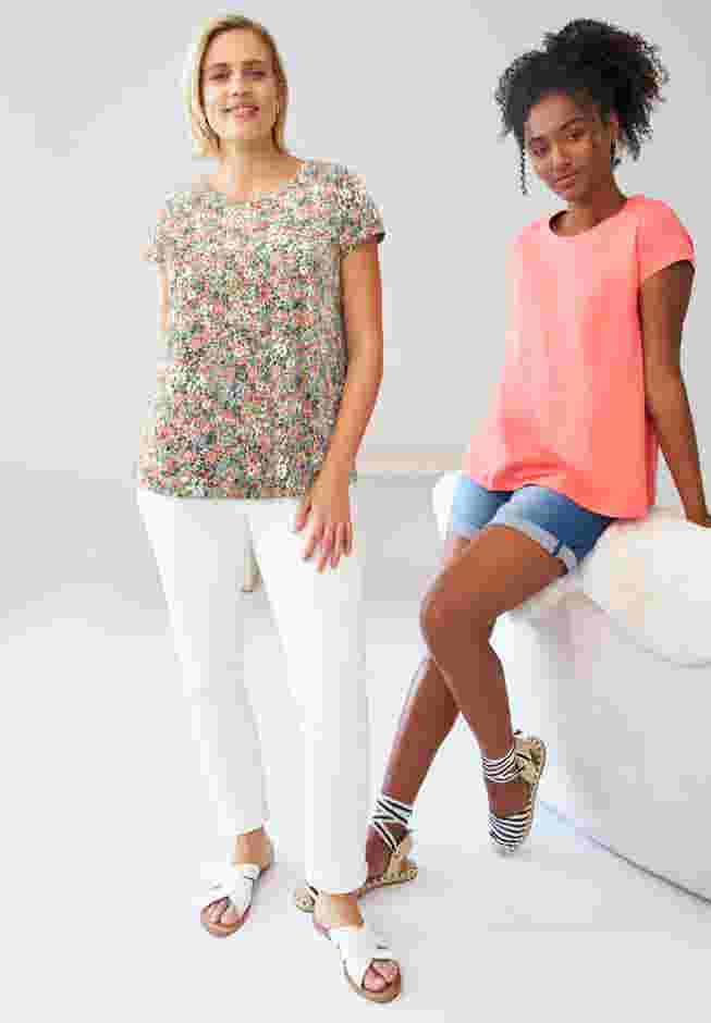 Trapeze Knit Tee image number 2