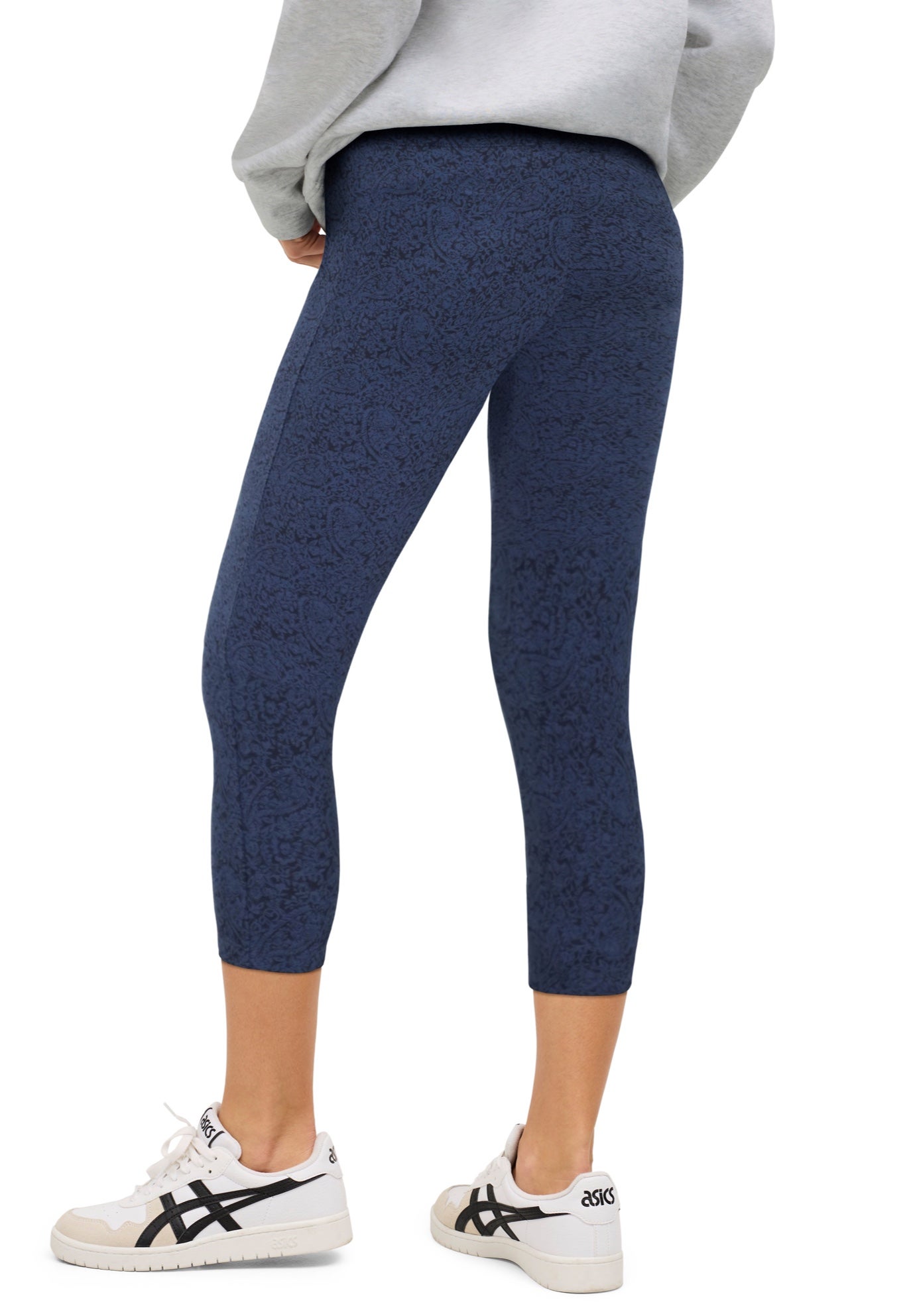 Cotton Spandex Capri Length Leggings image number 1