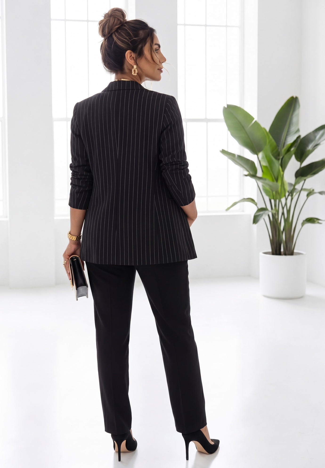 Right Fit&trade; Curvy Blazer image number 1
