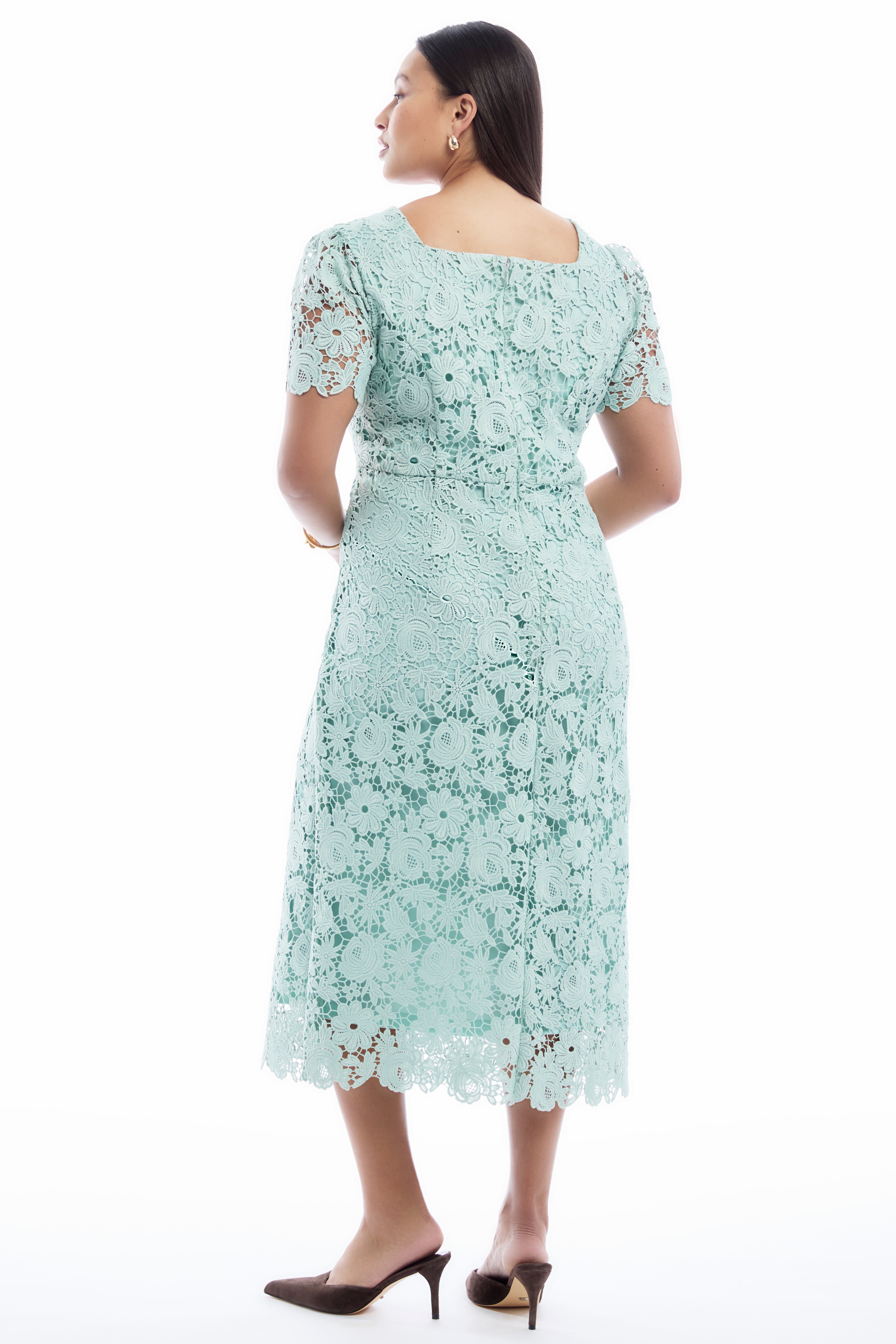 Square-Neck Lace Midi Dress image number 1