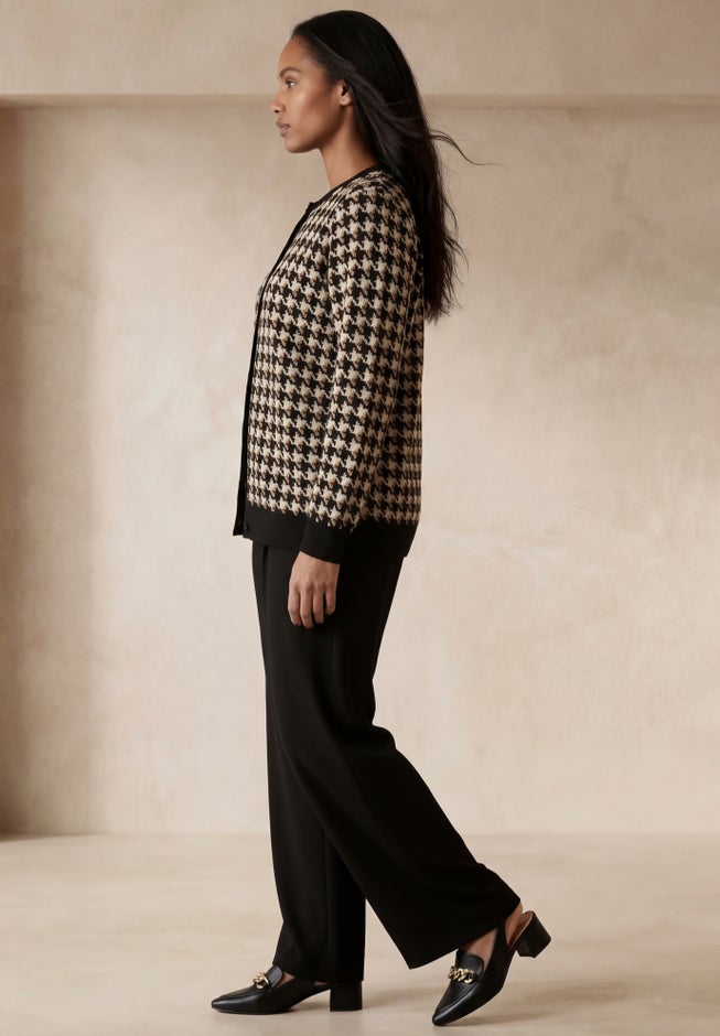 Fine Gauge Button-Front Cardigan image number 2