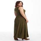 Sleeveless Sweetheart Dress image number null