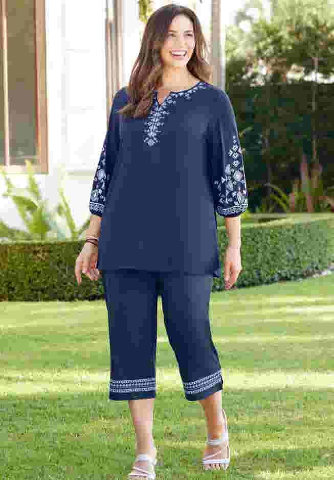AnyWear Printed Hem Capri image number 4
